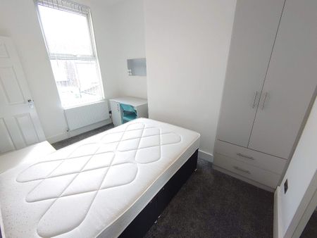 Wrenbury St, Kensington. - Photo 4