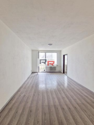Pronájem bytu 3+1/ 3 lodžie, Olomouc - ul. Janského - Fotografie 3