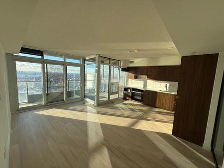 For Lease - 3 Concord Cityplace Way, Toronto, Ontario - Photo 2