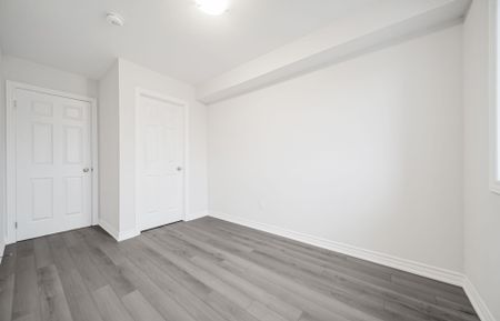 For Lease - 677 Park Road Unit# 124, Brantford, Ontario - Photo 4