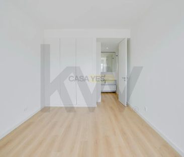 Apartment T4 in Queluz e Belas, Sintra - Photo 4