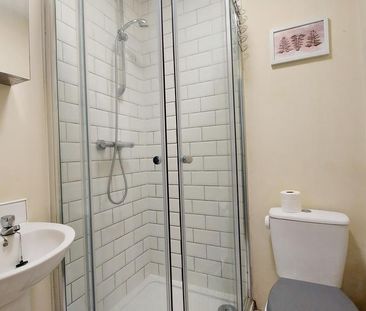 Studio to rent - Photo 6