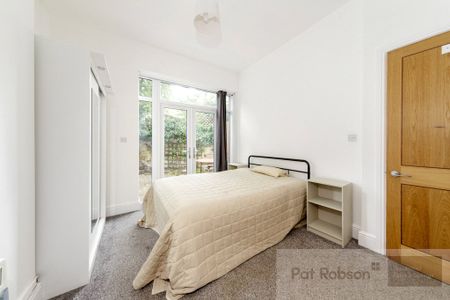 Akenside Terrace, Newcastle Upon Tyne - Photo 5