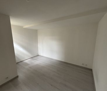 Location Appartement 1 pièce 15m² AMIENS 80000 - Photo 3