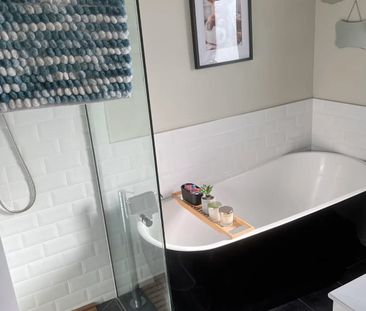 Coronet Bay - Photo 2