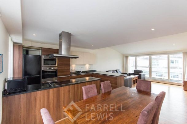 3 bedroom apartment to rent - Photo 1