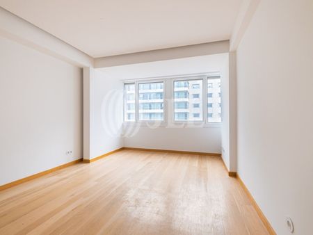 Apartamento T4 em Lisboa - Photo 2