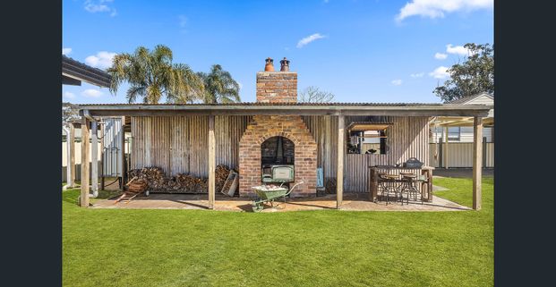 Large Block in Great Location - Photo 1