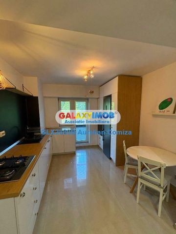 Apartament 2 camere Calea Calarasilor - Fotografie 2