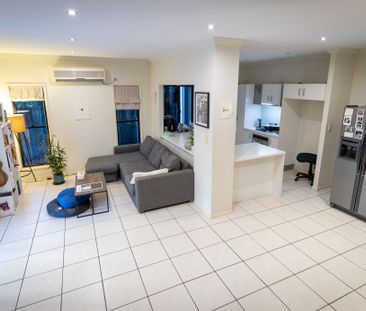 Greenslopes - Photo 1