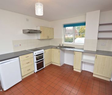 96 Hills Road, Saham Hills, Ip25 - Photo 2