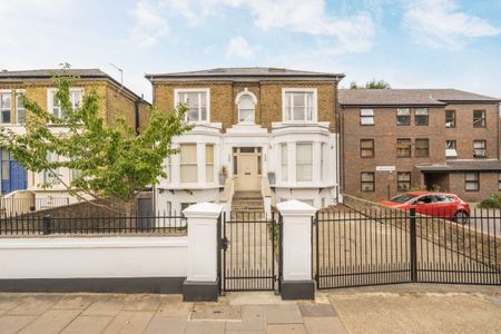Cavendish Road, Brondesbury Park, NW6, London - Photo 2