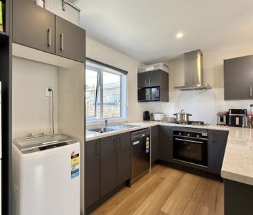 2 Bedroom House in Fairfield - Photo 5