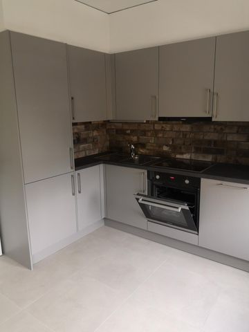 APPARTEMENT ENTIEREMENT RENOVE - Rue du Commerce 107 - appartement 4ème centre - Photo 4