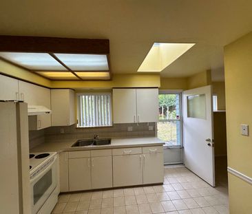 800 Block Smith Avenue, Coquitlam, BC V3J2X4 - Photo 1