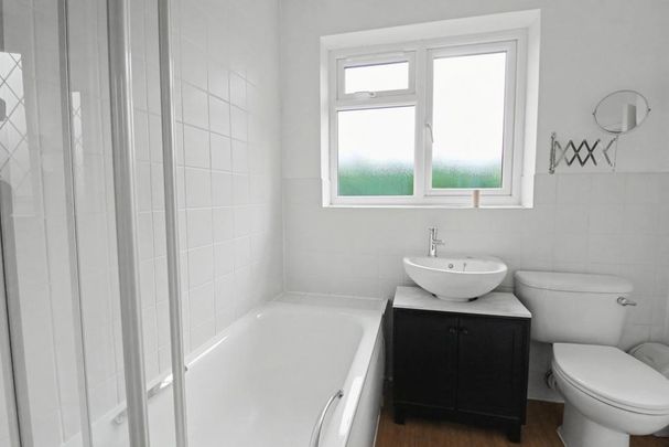 3 bedroom detached house to rent - Photo 1