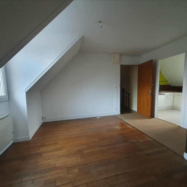 F3 à louer dans FALAISE - Photo 1