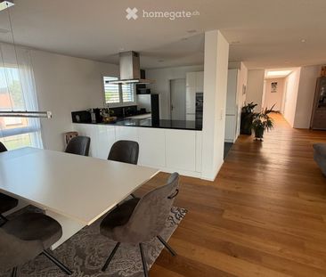 Grosszügige möblierte 6.5-Zimmer Attika Mietwohnung in Studen BE - Photo 3