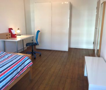 3 Bed Flat, Dombey House, SE1 - Photo 2