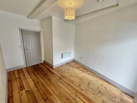 Market Street, NEWPORT - Photo 4