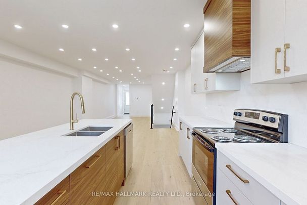 For Lease - 58 Corbett Avenue Unit# Lower, Toronto, Ontario - Photo 1