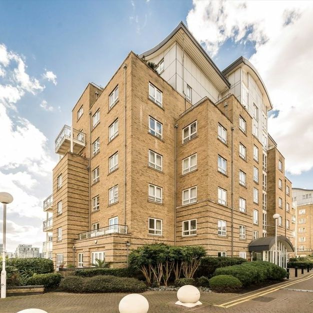 St. Davids Square Canary Wharf, E14 - Photo 2