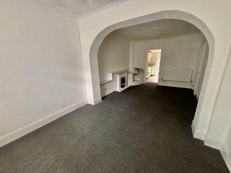 2 bedroom terraced house to rent - Photo 2