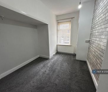 2 bedroom terraced house to rent - Photo 6