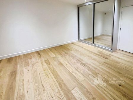 3 bedroom maisonette to rent - Photo 2