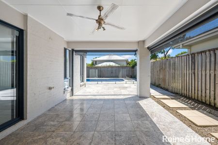 24 Thomson Close, North Lakes, QLD 4509 - Photo 5