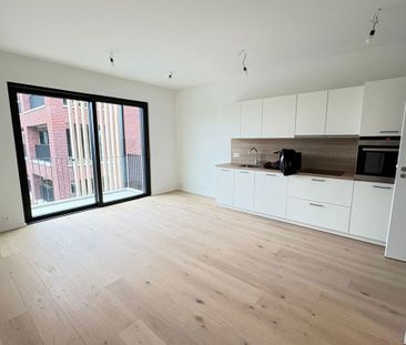 Appartement - te huur - 1410 Waterloo - 1.500 € - Photo 3