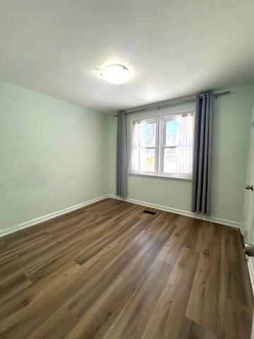 For Lease - 3527 The Credit Woodlands N/A Unit# Upper, Mississauga, Ontario - Photo 5