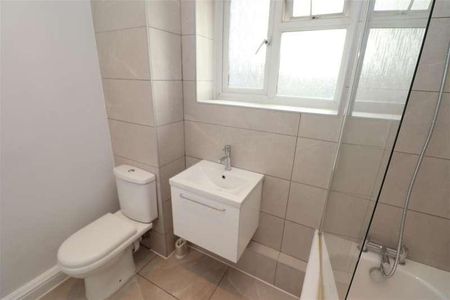 Allerton Road, Borehamwood, WD6 - Photo 3