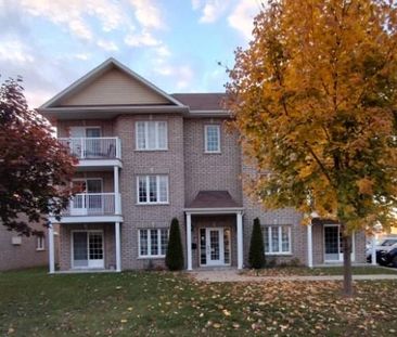 4 1/2 A Louer Condo - Sainte-Martine - Photo 2