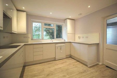 Tupwood Lane, Caterham - �cm, CR3 - Photo 4