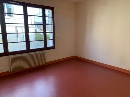 Location Appartement 2 pièces 58m² BORDEAUX 33000 - Photo 3