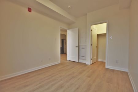 For Lease - 351 Croydon Avenue Unit# 202, Britannia - Lincoln Heights and Area, Ontario - Photo 4