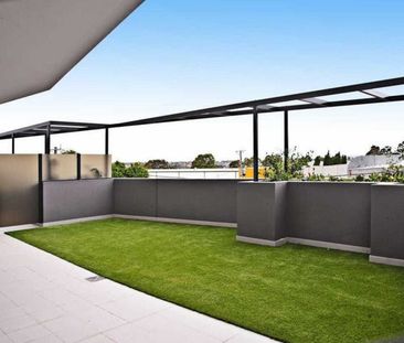 Stylish, Spacious & Secure – The Ultimate Inner-West Lifestyle - Photo 5
