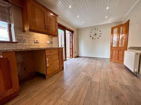 11 Queens Park, Lisbellaw, BT94 5FF - Photo 5