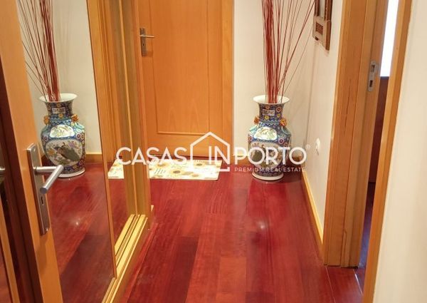 T2 ao Marquês em Condomínio Fechado de Luxo