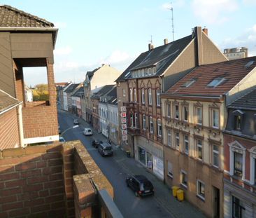 Sonniger Balkon mit 3-Zimmer in Duisburg Alt-Homberg - Photo 2