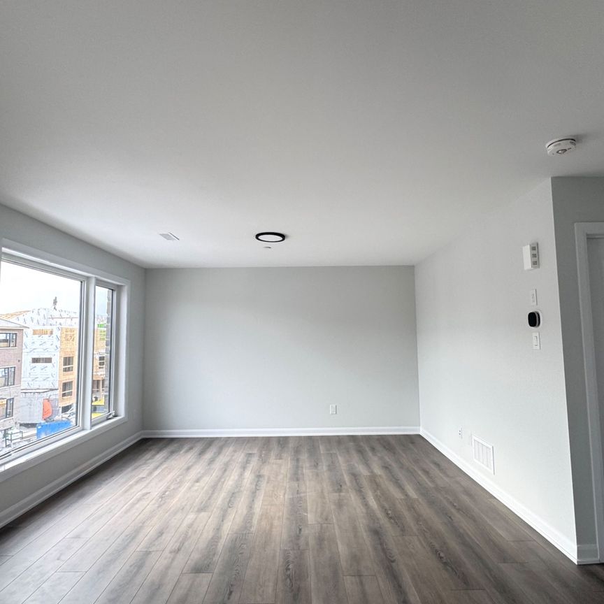 For Lease - 401 Glenroy Gilbert Drive Unit# 26, Barrhaven, Ontario - Photo 1