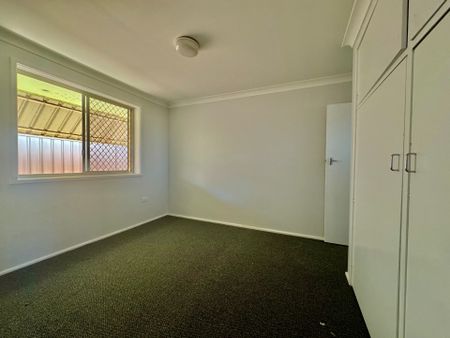 SOUTH TAMWORTH - Renovated Unit in Convenient Location - Photo 3