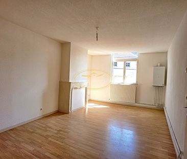 Location Appartement 3 pièces 70m² BAR LE DUC 55000 - Photo 3