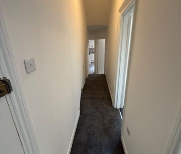 1 Bed Flat, Percy Road, N12 - Photo 2