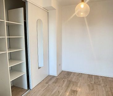 Grand T1 bis BILLERE Vue imprenable sur les Pyrénées - Photo 2