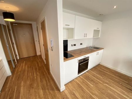 Studio to rent - Photo 3