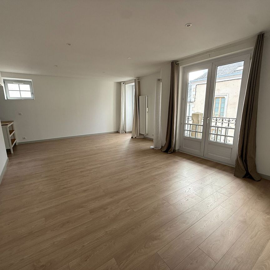 Location Appartement 4 pièces 88m² REDON 35600 - Photo 1