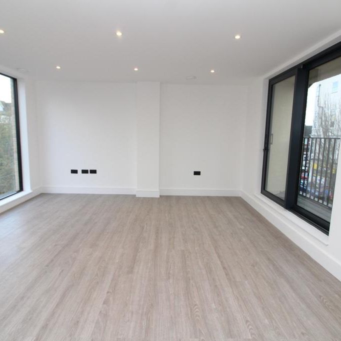 4 bedroom terraced house to rent - Photo 1