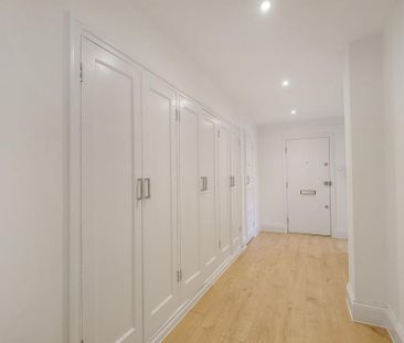 3 bedroom flat to rent - Photo 2